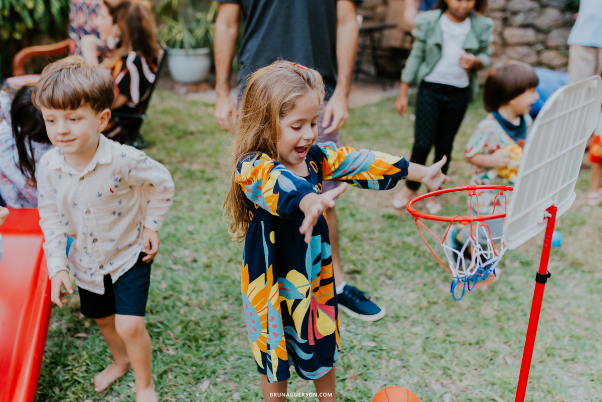 festa infantil tema hot wheels meninos icarai niteroi rio de janeiro fotografia familiafesta infantil tema hot wheels meninos icarai niteroi rio de janeiro fotografia familia