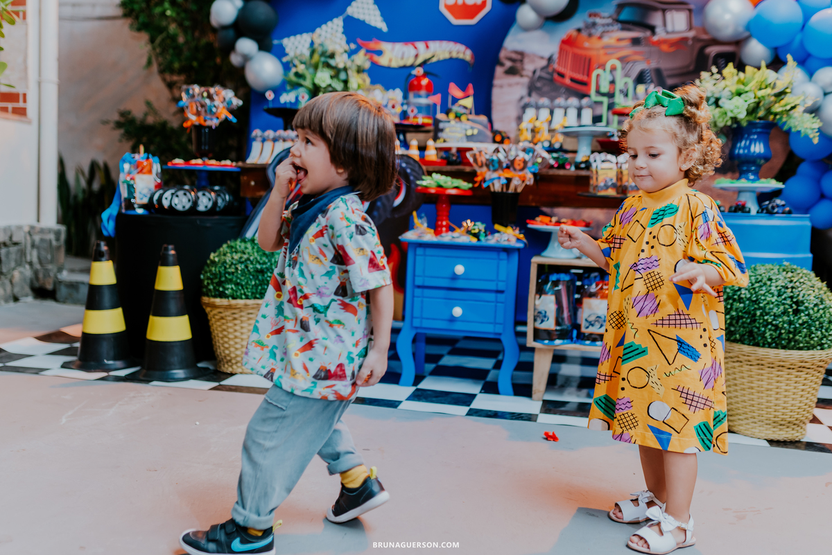 festa infantil tema hot wheels meninos icarai niteroi rio de janeiro fotografia familia