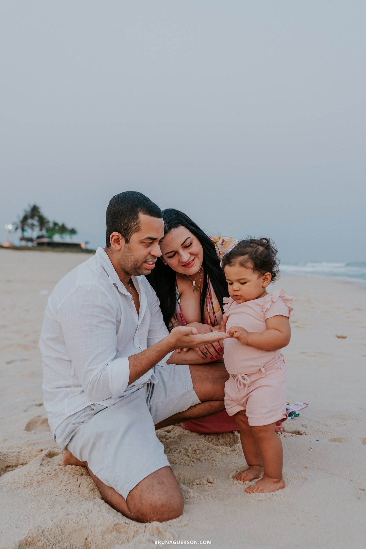 fotografia fotografa ensaio familia gestante praia da reserva ilha 3 Rio de Janeiro 