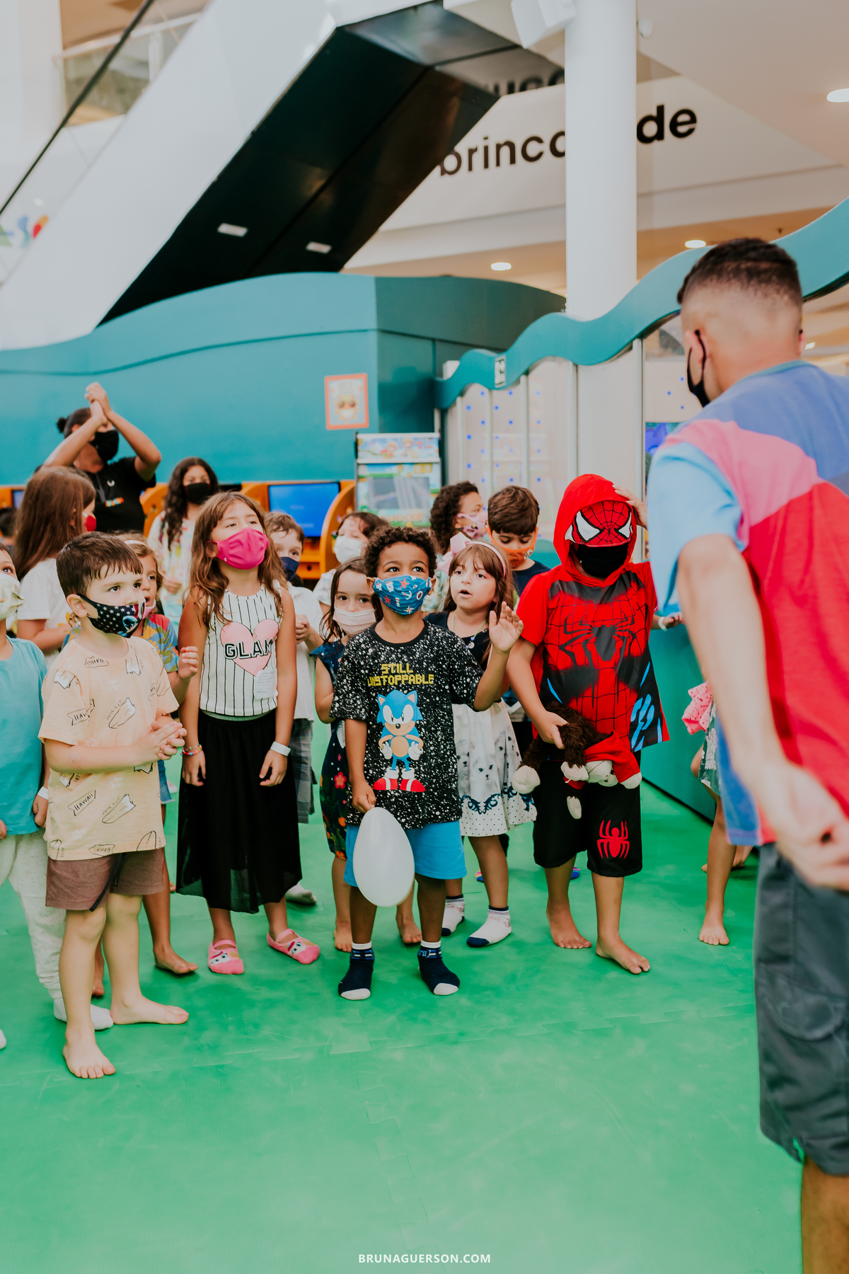 fotografia festa infantil animasom via parque shopping barra da tijuca Rio de Janeiro rj sonic 