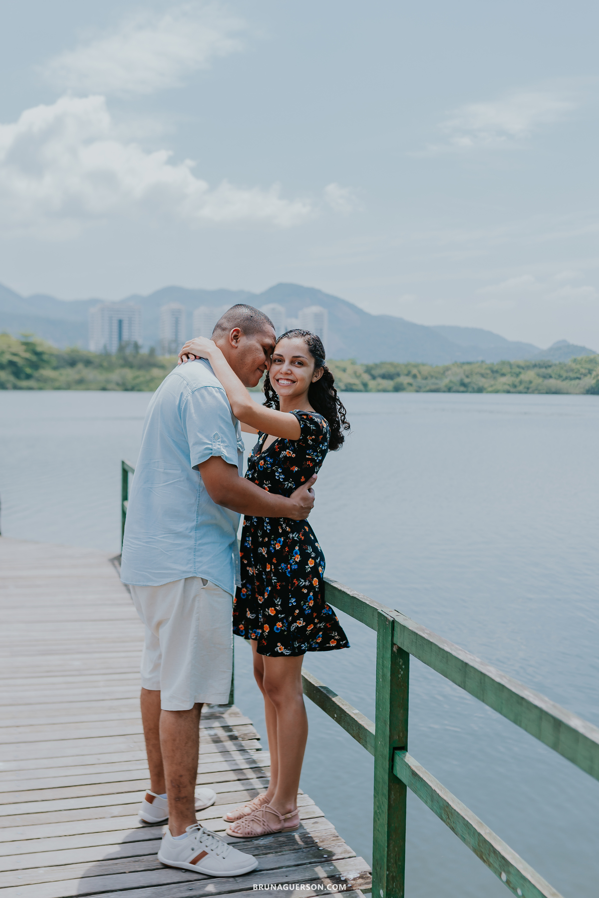 ensaio de casal sessão externa praia ilha 3 recreio dos bandeirantes rj fotografa fotografia 
