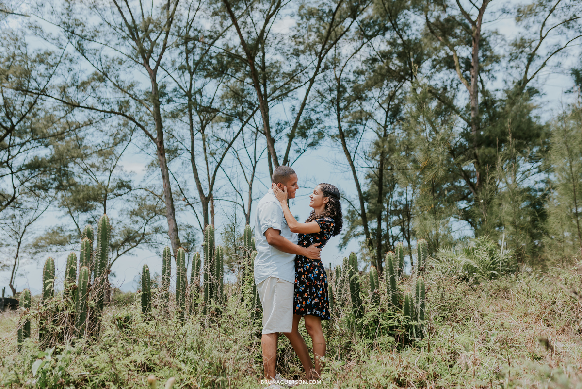 ensaio de casal sessão externa praia ilha 3 recreio dos bandeirantes rj fotografa fotografia 