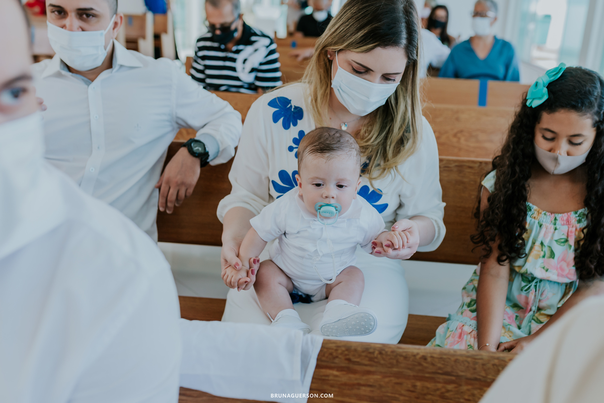 fotografia fotografa batizado capela nossa senhora das graças rio de janeiro ilha do governador rj 