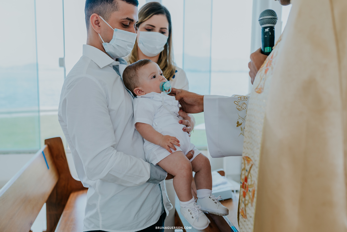 fotografia fotografa batizado capela nossa senhora das graças rio de janeiro ilha do governador rj 