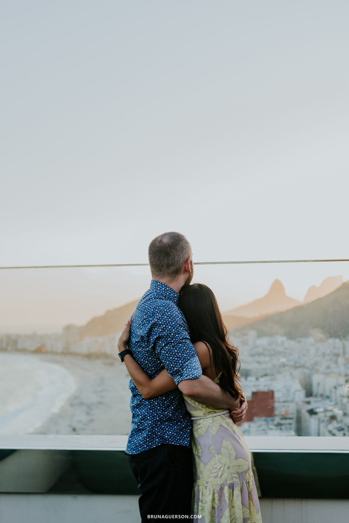 fotografia ensaio casal pedido noivado rj Hilton Copacabana Rio de Janeiro fotografa 