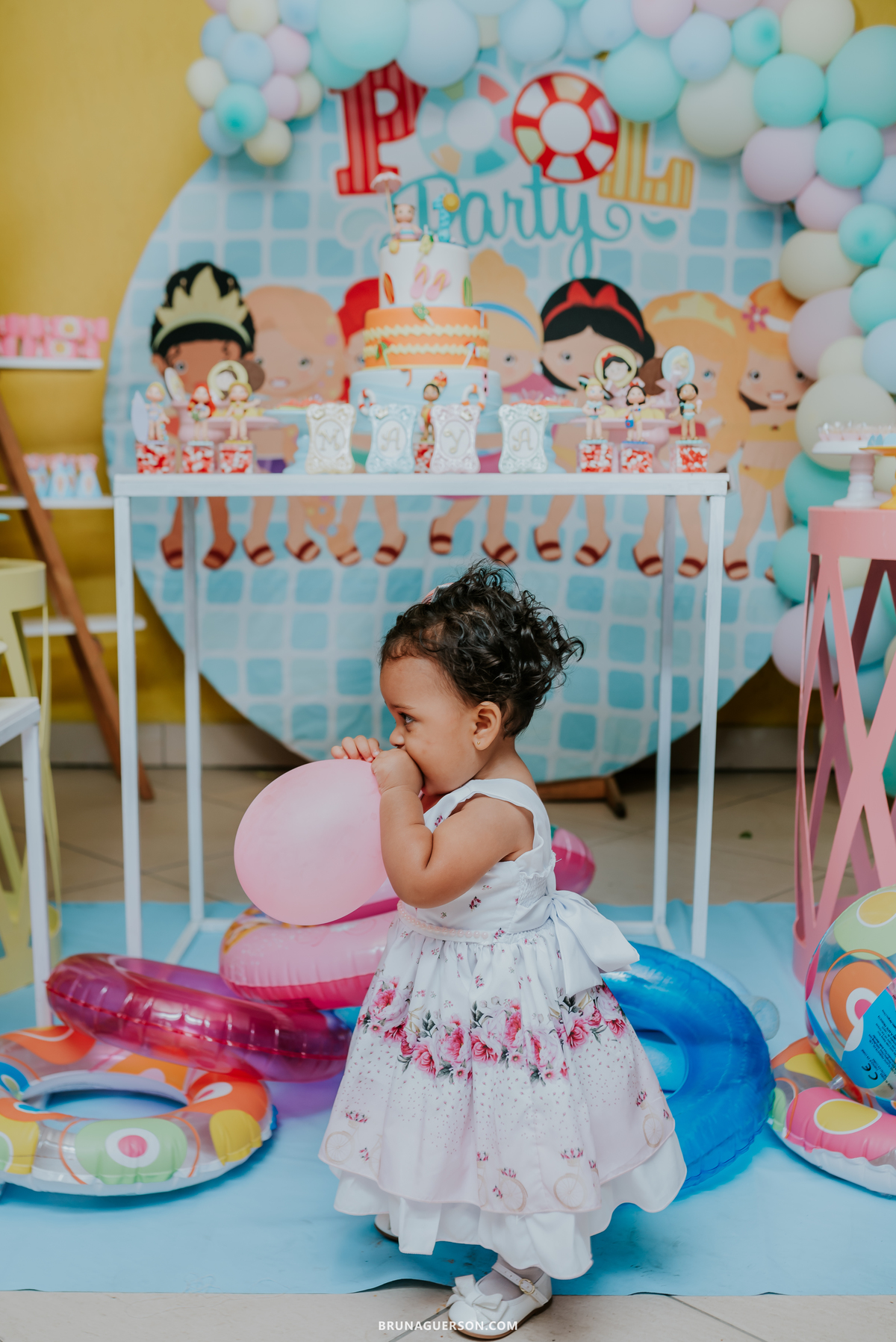 fotografia festa infantil Rio de Janeiro pool party 1 ano 