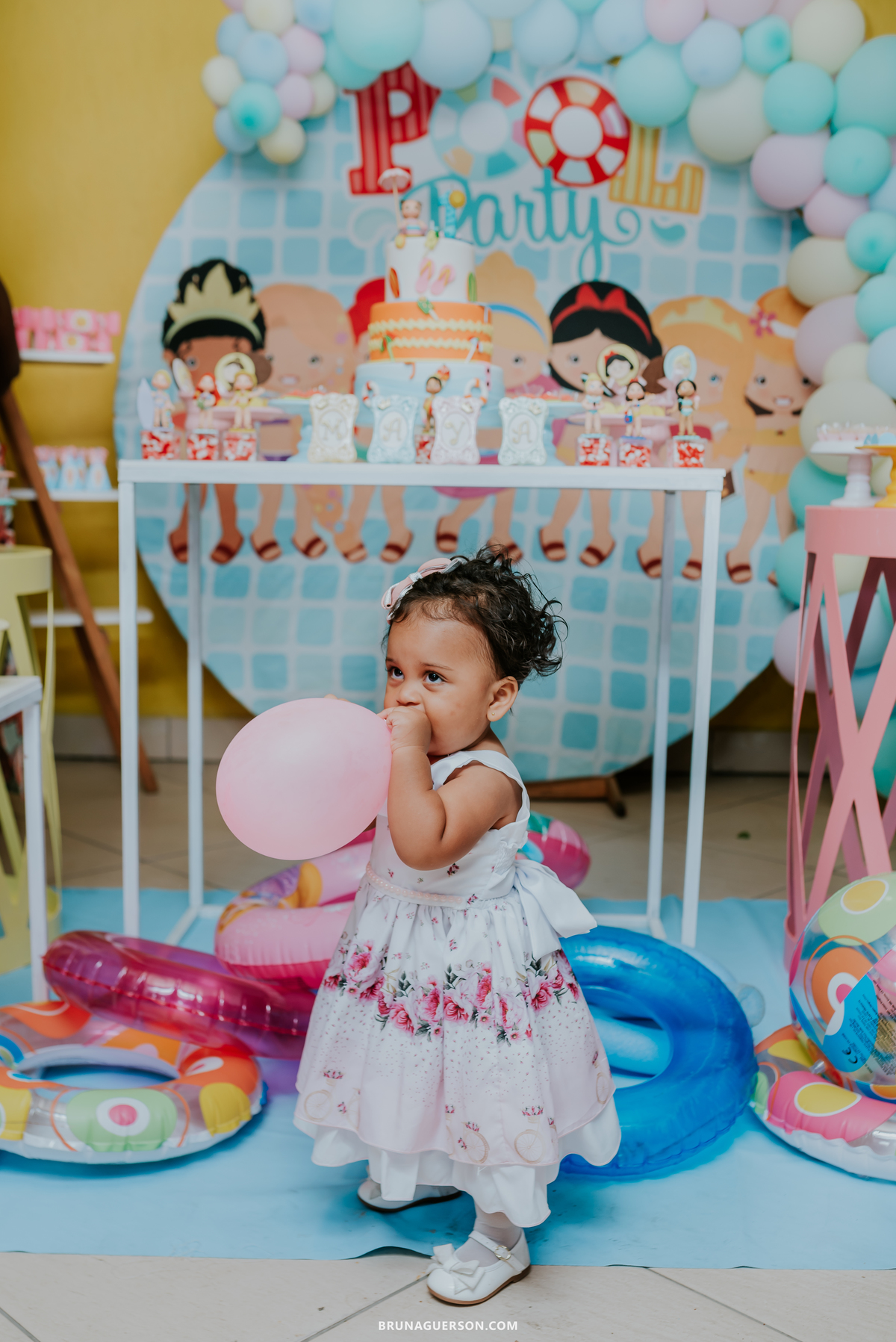 fotografia festa infantil Rio de Janeiro pool party 1 ano 