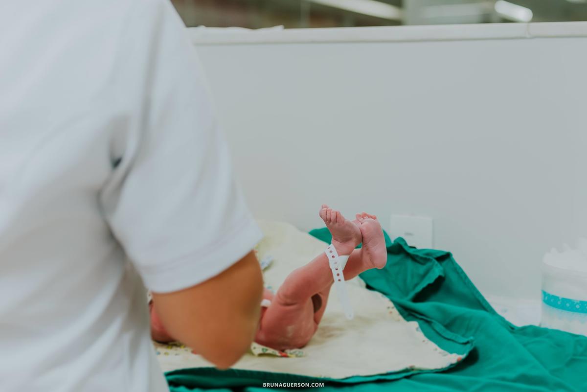 fotografia nascimento parto perinatal barra da Tijuca Rio de Janeiro cesarea heitor