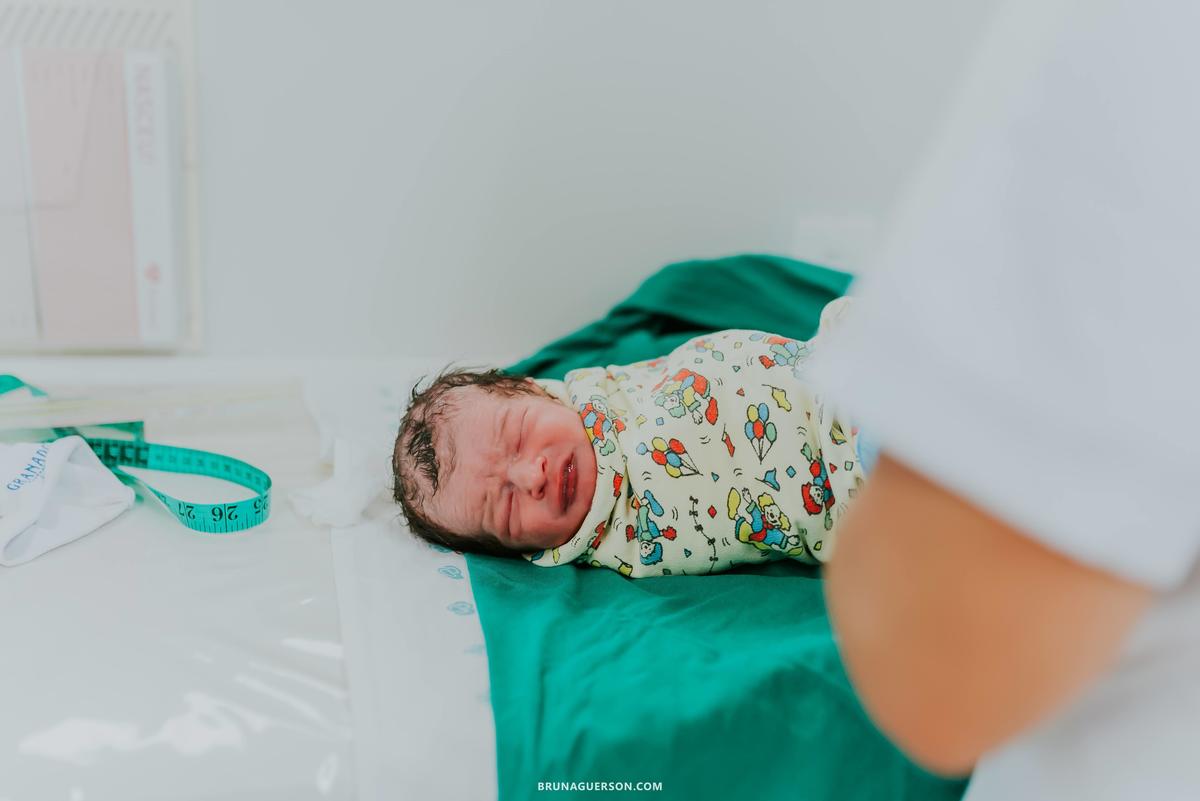 fotografia nascimento parto perinatal barra da Tijuca Rio de Janeiro cesarea heitor