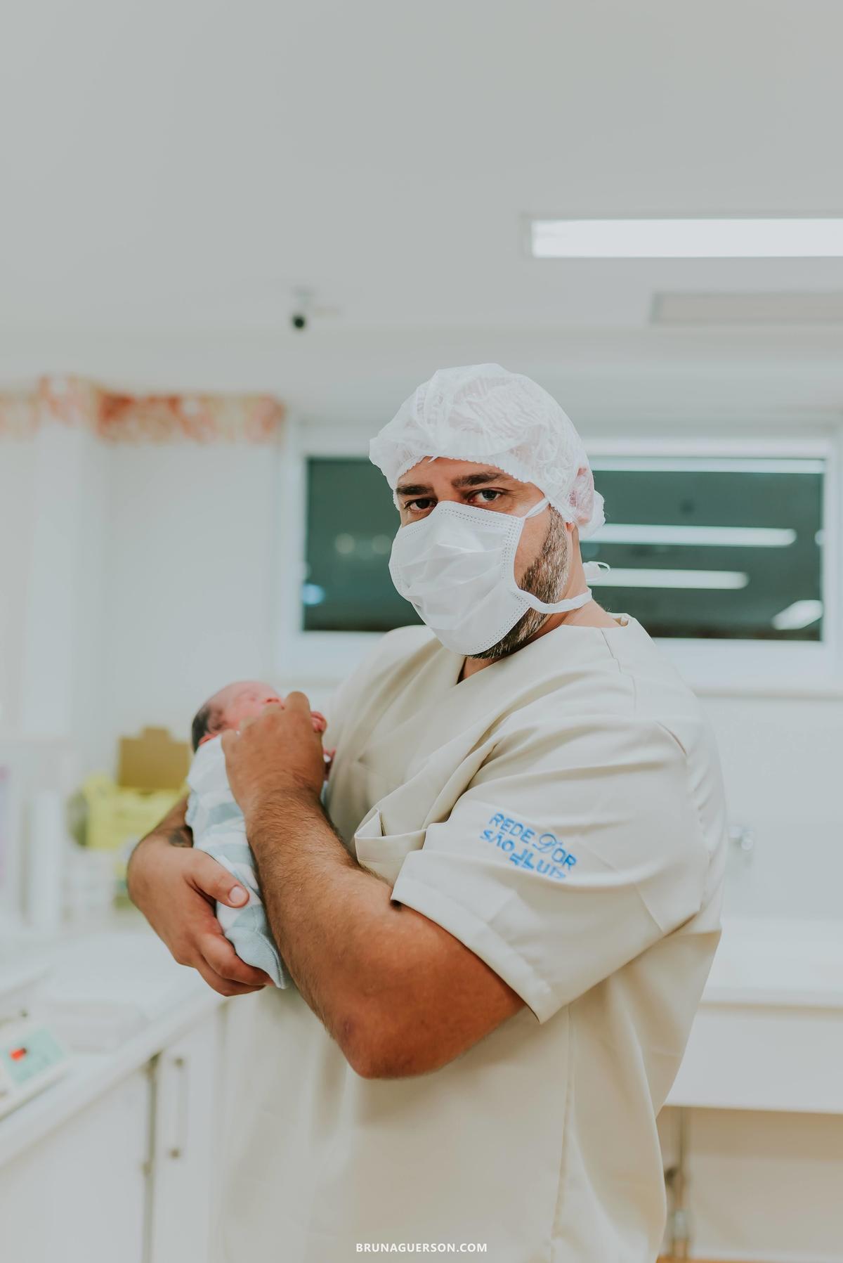 fotografia nascimento parto perinatal barra da Tijuca Rio de Janeiro cesarea heitor