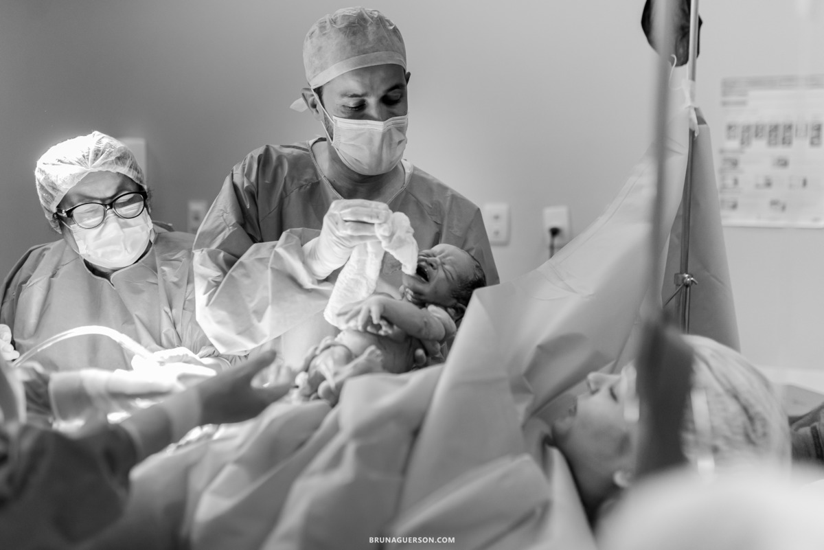 fotografia nascimento parto perinatal barra da Tijuca Rio de Janeiro cesarea heitor