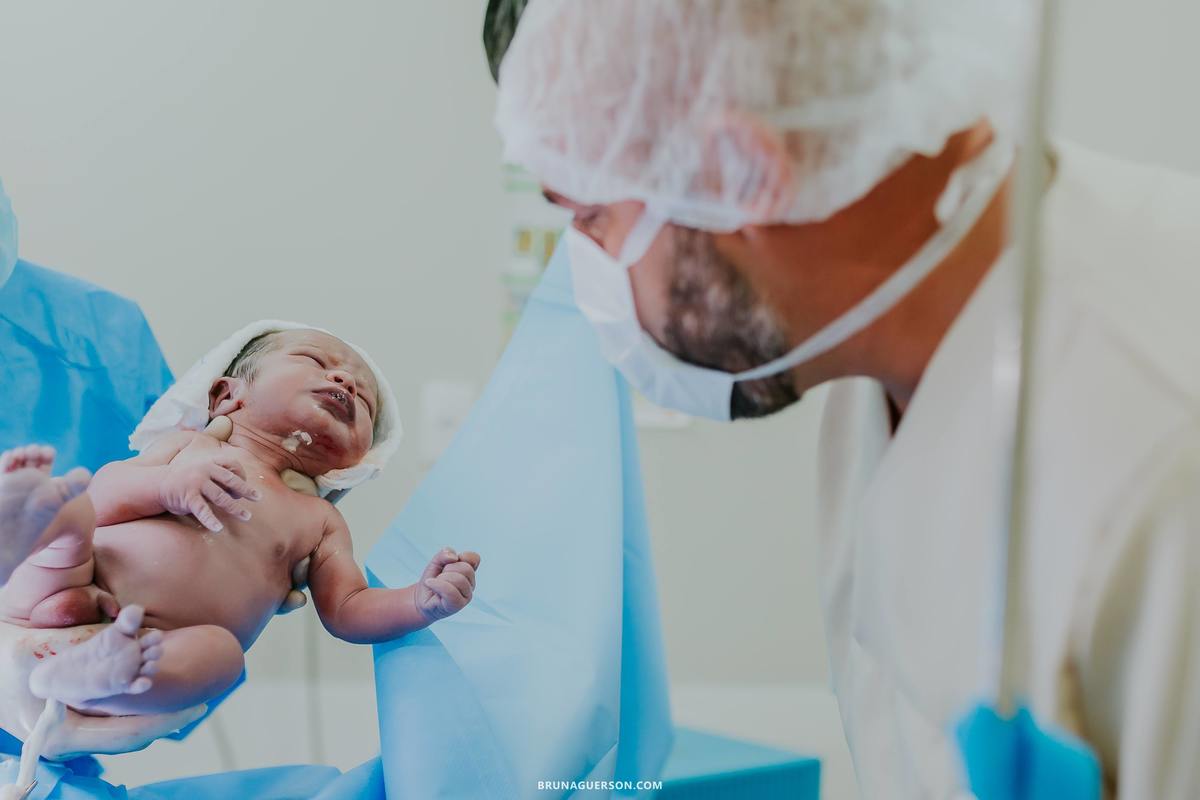 fotografia nascimento parto perinatal barra da Tijuca Rio de Janeiro cesarea heitor