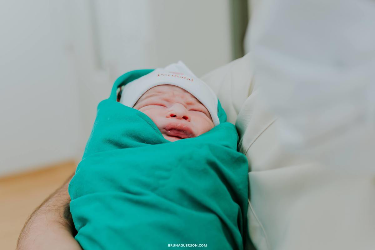 fotografia nascimento parto perinatal barra da Tijuca Rio de Janeiro cesarea heitor