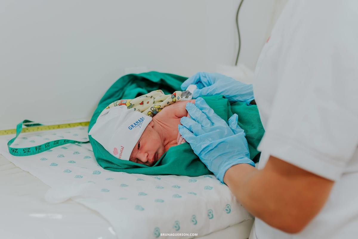 fotografia nascimento parto perinatal barra da Tijuca Rio de Janeiro cesarea heitor