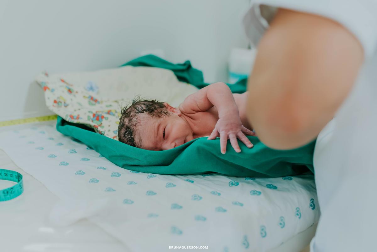 fotografia nascimento parto perinatal barra da Tijuca Rio de Janeiro cesarea heitor