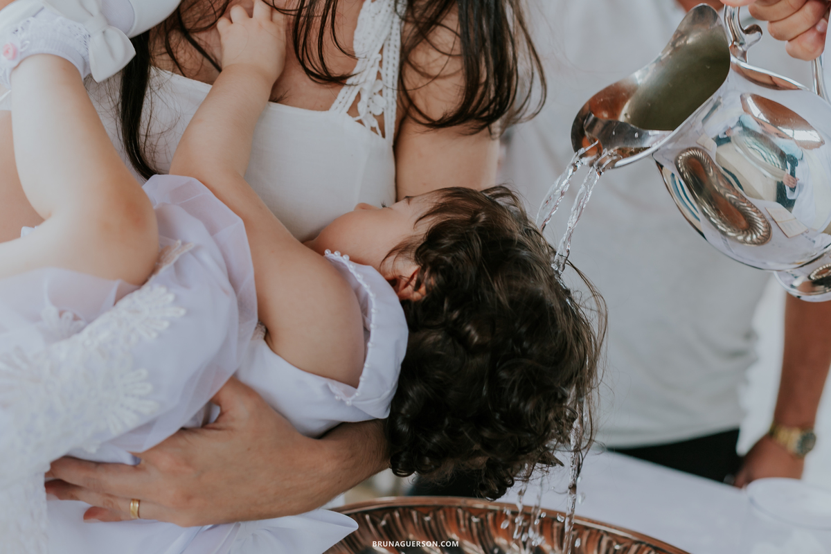 fotografia batizado batismo Rio de Janeiro santuário nossa senhora de Fatima recreio dos bandeirantes 