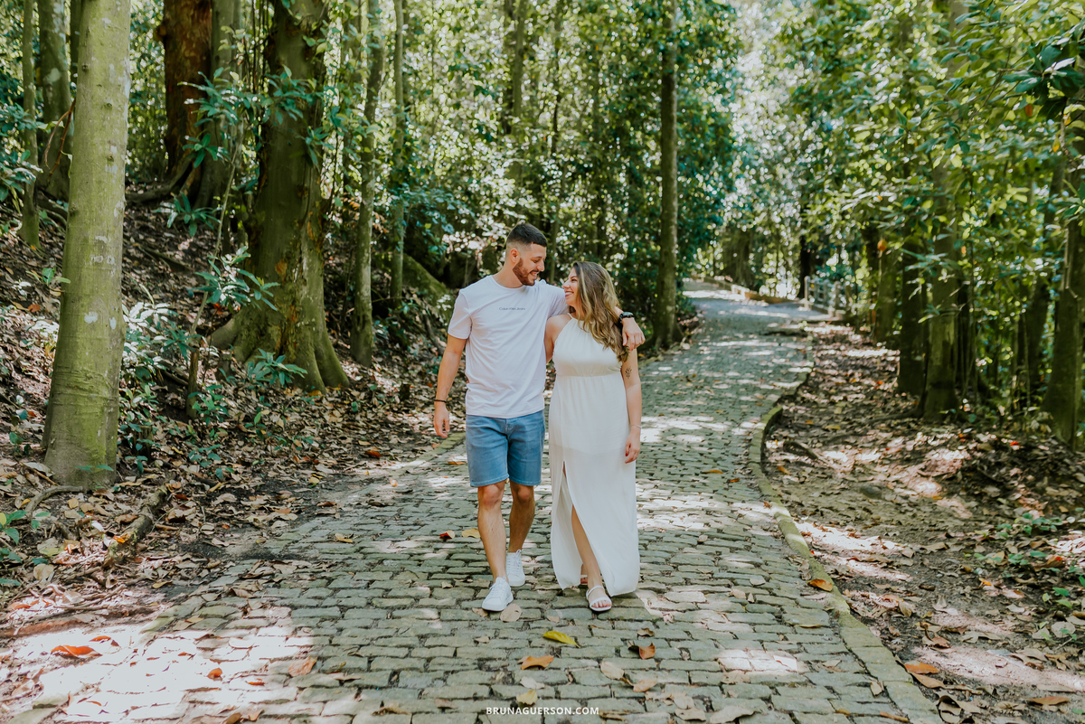 ensaio de casal Parque Lage rj fotografia pedido noivado supresa Rio de Janeiro 