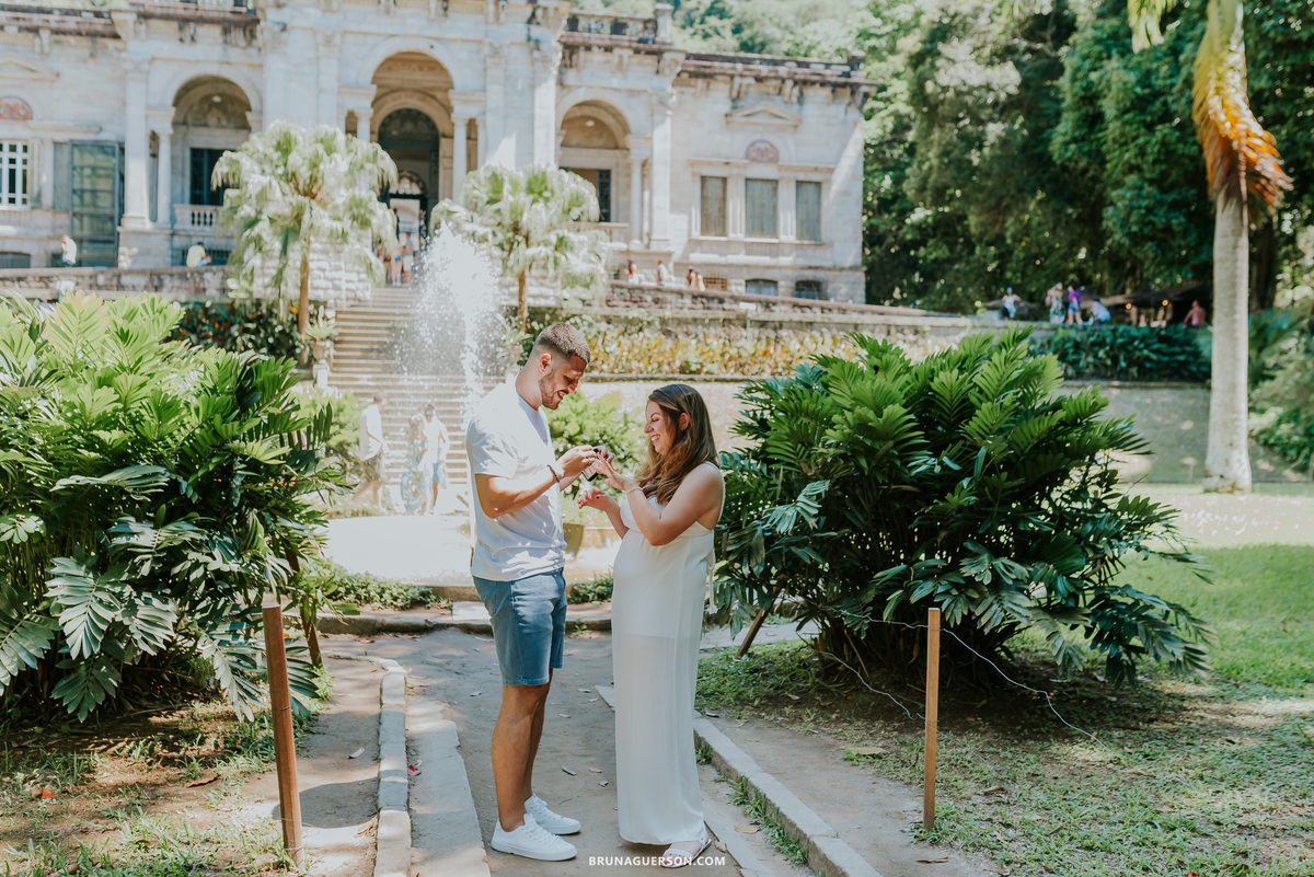 ensaio de casal Parque Lage rj fotografia pedido noivado supresa Rio de Janeiro 