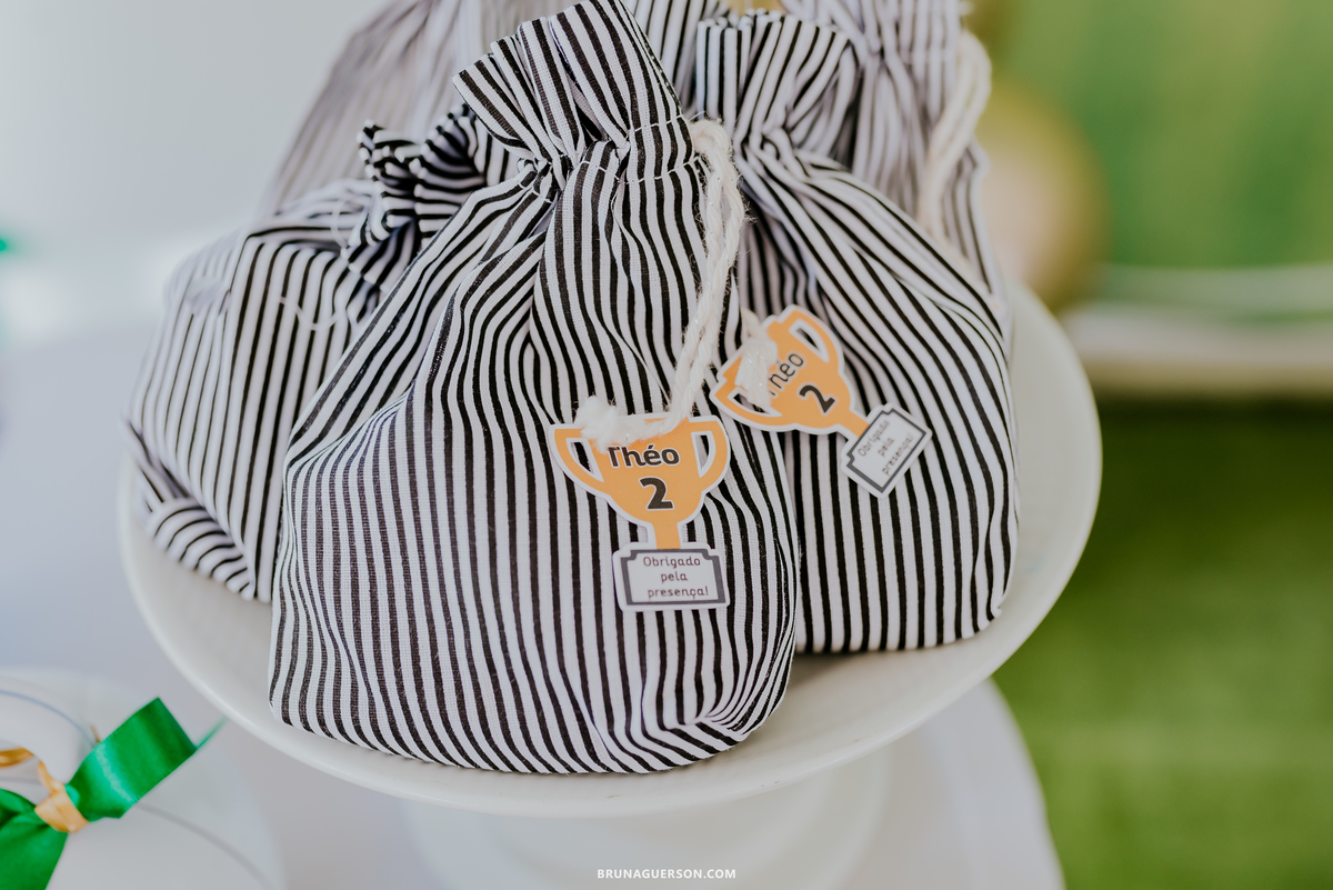 fotografia festa infantil Jacarepaguá meu pe de jacaranda tema futebol Rio de Janeiro 