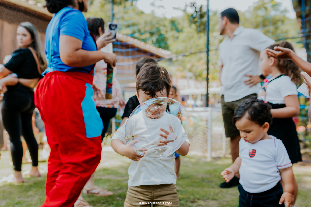 fotografia festa infantil Jacarepaguá meu pe de jacaranda tema futebol Rio de Janeiro 