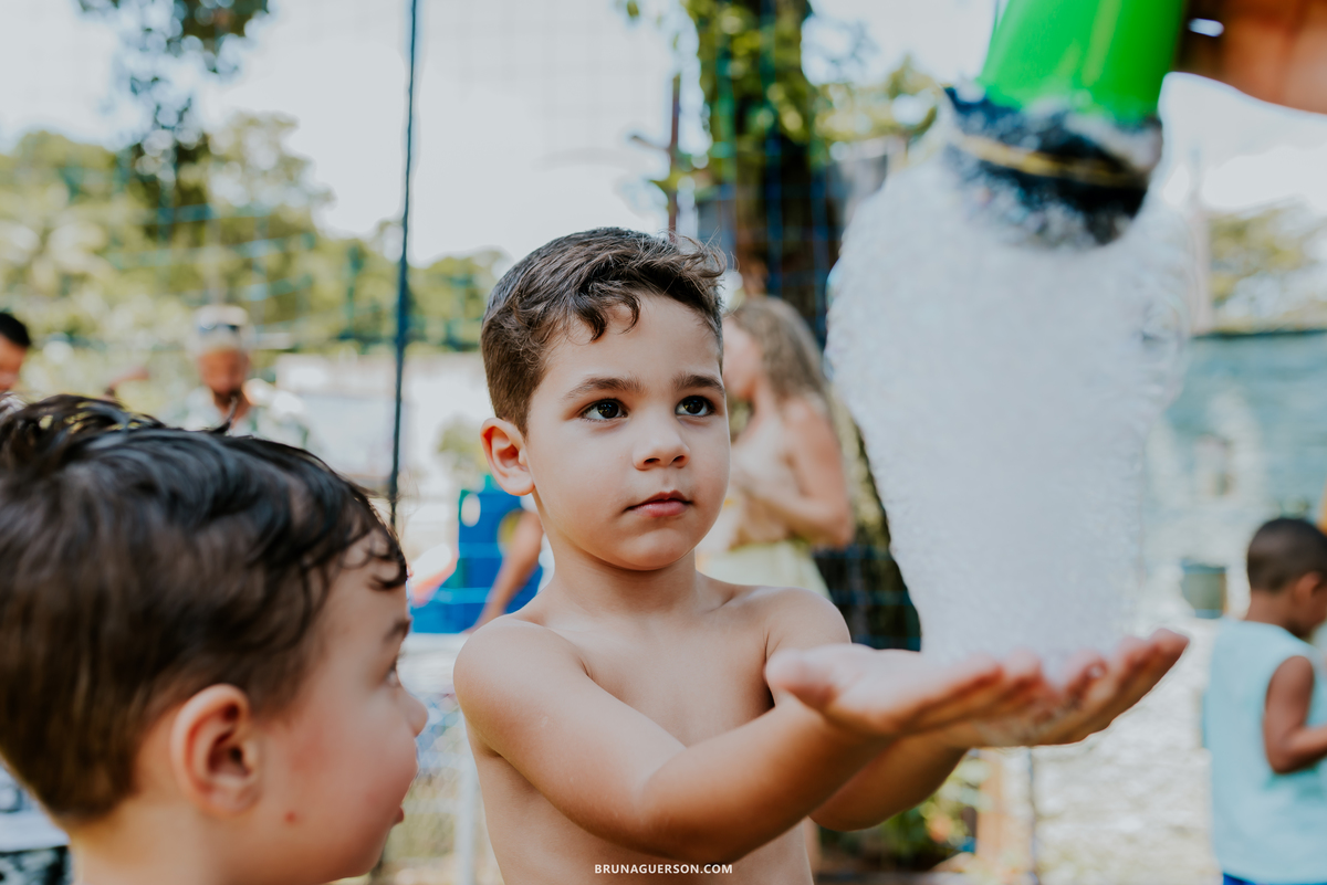 fotografia festa infantil Jacarepaguá meu pe de jacaranda tema futebol Rio de Janeiro 