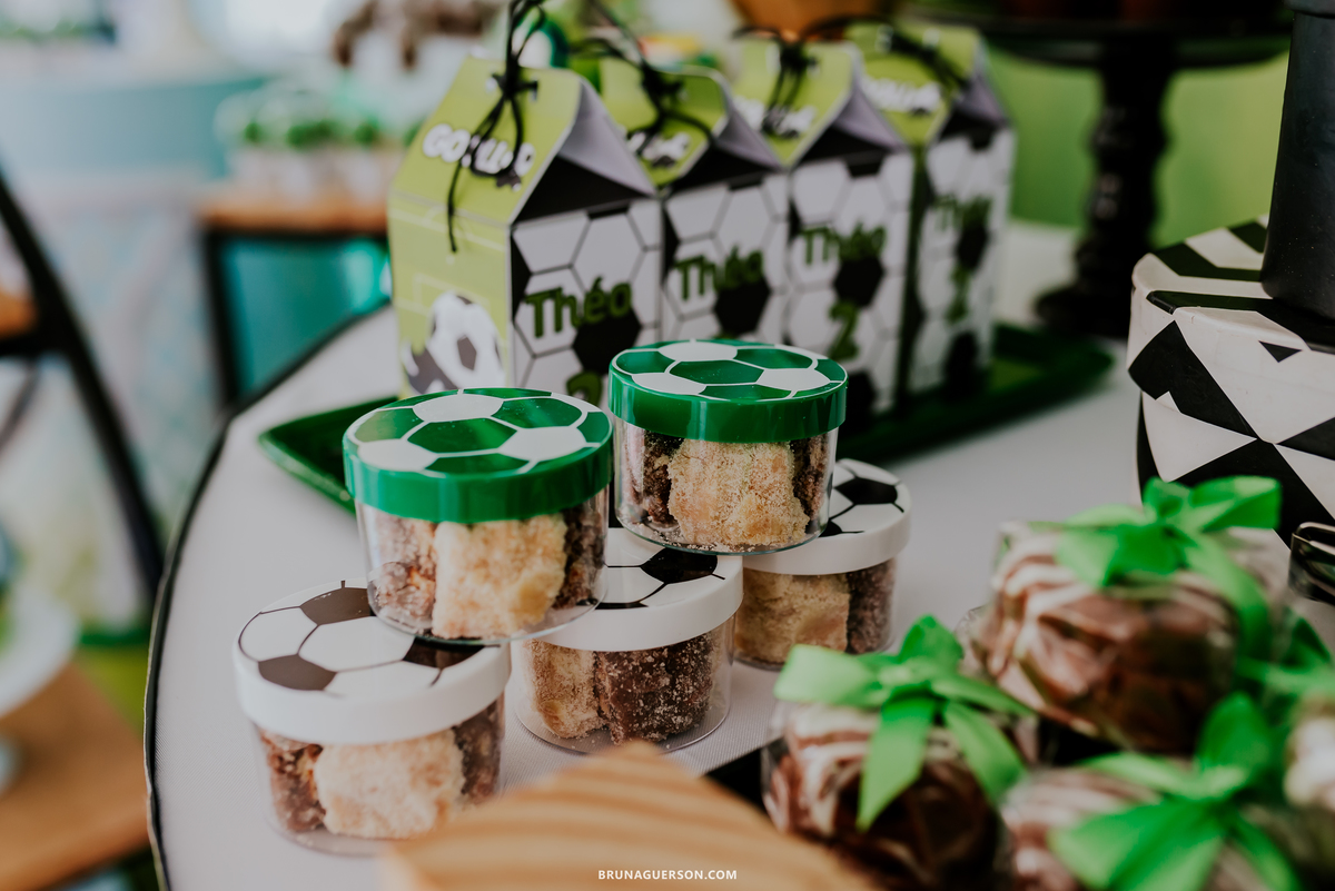 fotografia festa infantil Jacarepaguá meu pe de jacaranda tema futebol Rio de Janeiro 