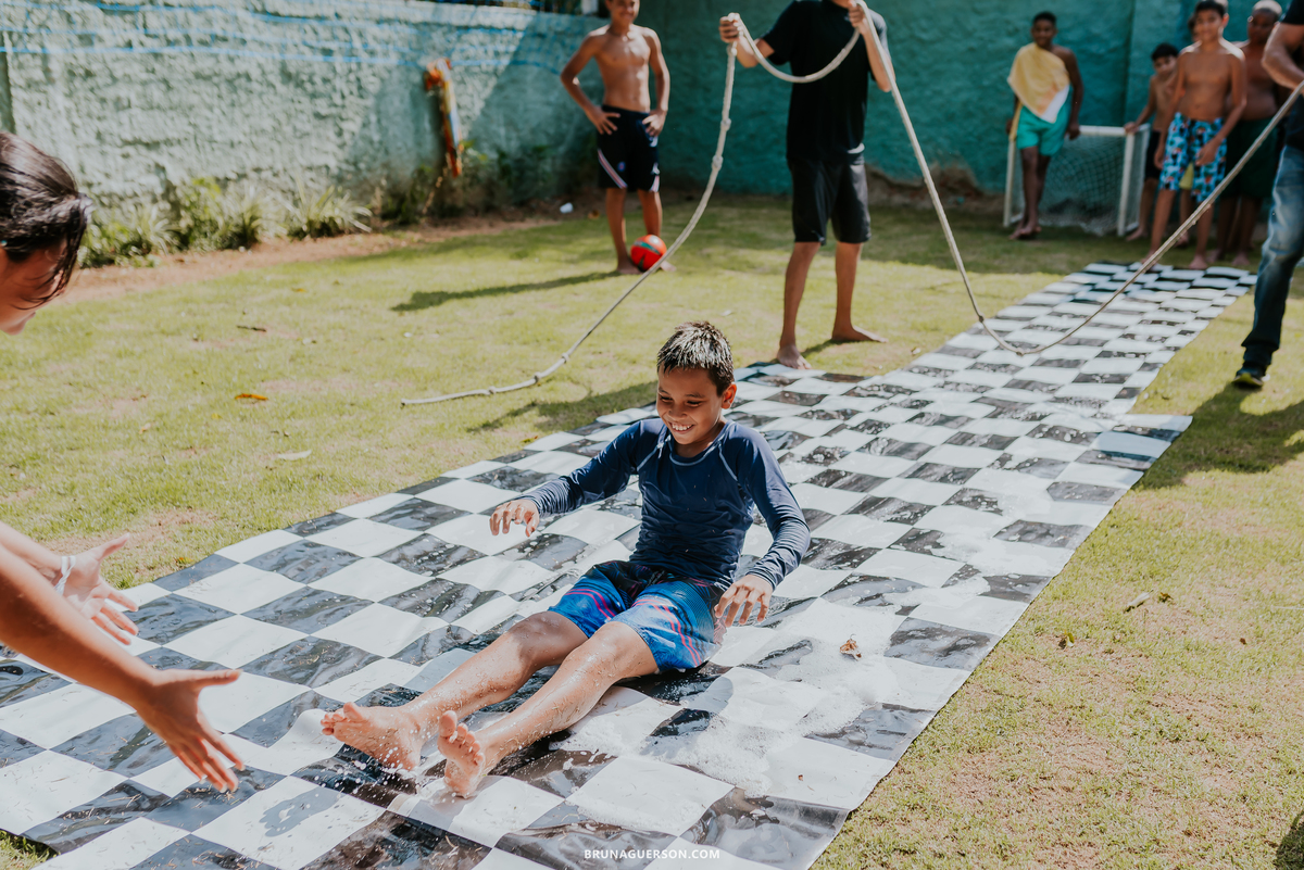 fotografia festa infantil Jacarepaguá meu pe de jacaranda tema futebol Rio de Janeiro 