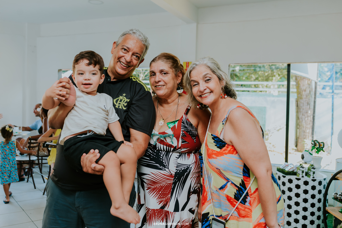 fotografia festa infantil Jacarepaguá meu pe de jacaranda tema futebol Rio de Janeiro 