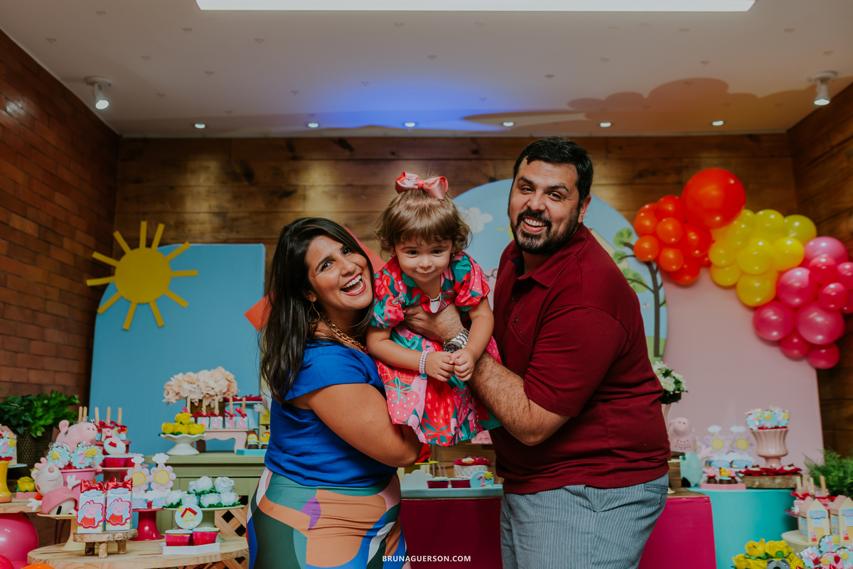 fotografia festa infantil casa de festas mundo da lua tijuca rio de janeiro peppa 2 anos Laura 