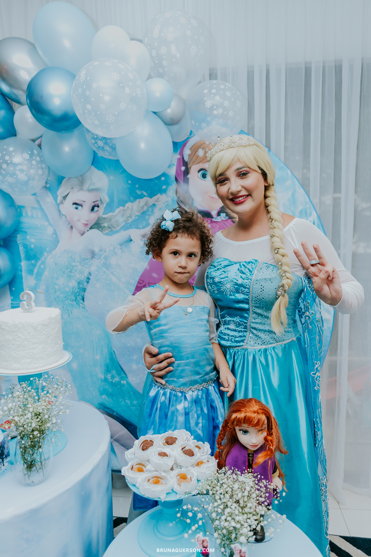 fotografia festa infantil tijuca Rio de Janeiro frozen thais 3 anos em casa