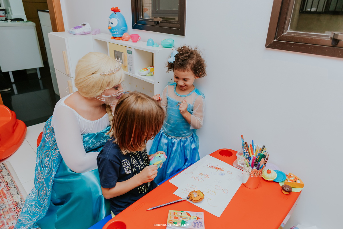 fotografia festa infantil tijuca Rio de Janeiro frozen thais 3 anos em casa