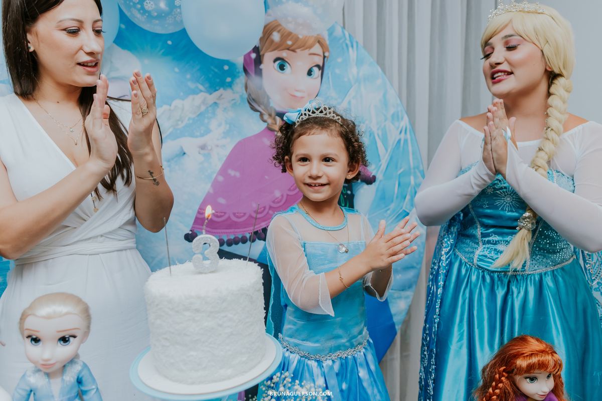 fotografia festa infantil tijuca Rio de Janeiro frozen thais 3 anos em casa