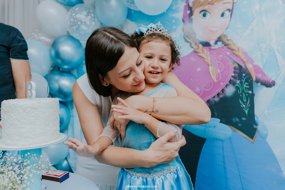 fotografia festa infantil tijuca Rio de Janeiro frozen thais 3 anos em casa