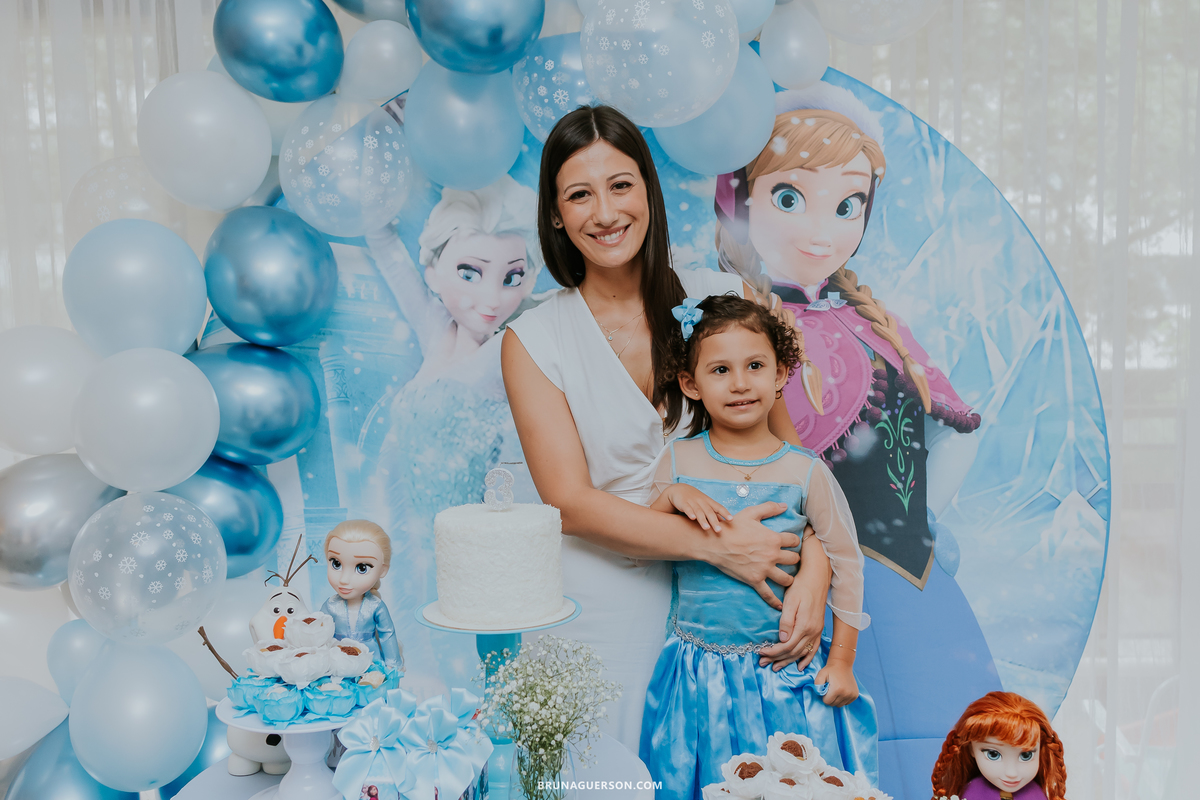 fotografia festa infantil tijuca Rio de Janeiro frozen thais 3 anos em casa