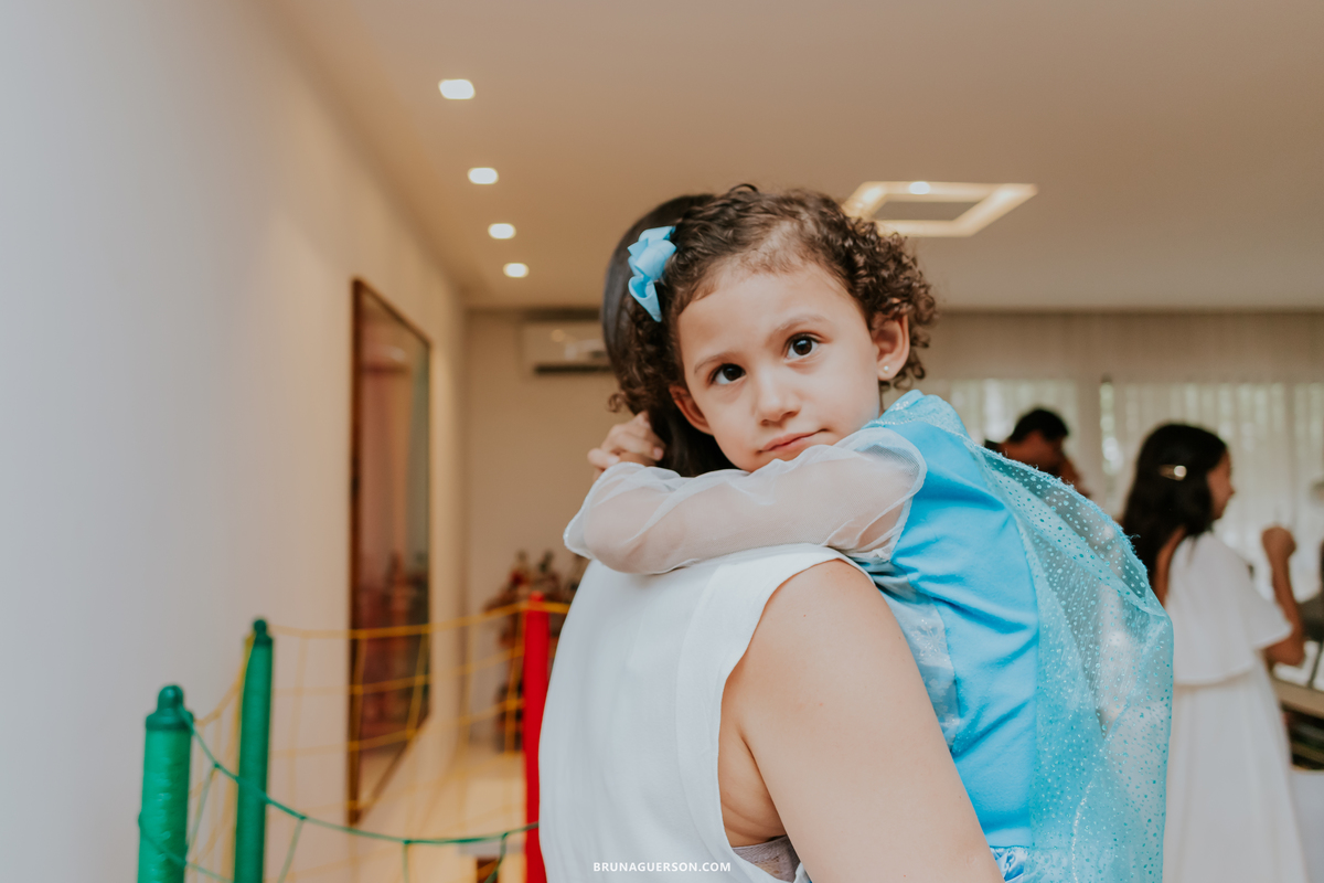 fotografia festa infantil tijuca Rio de Janeiro frozen thais 3 anos em casa