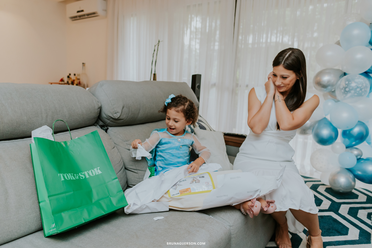 fotografia festa infantil tijuca Rio de Janeiro frozen thais 3 anos em casa