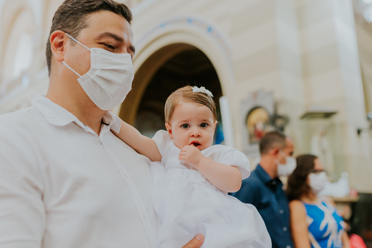 batizado igreja capuchinhos fotografia tijuca Rio de Janeiro Isadora fotografa familia rj 