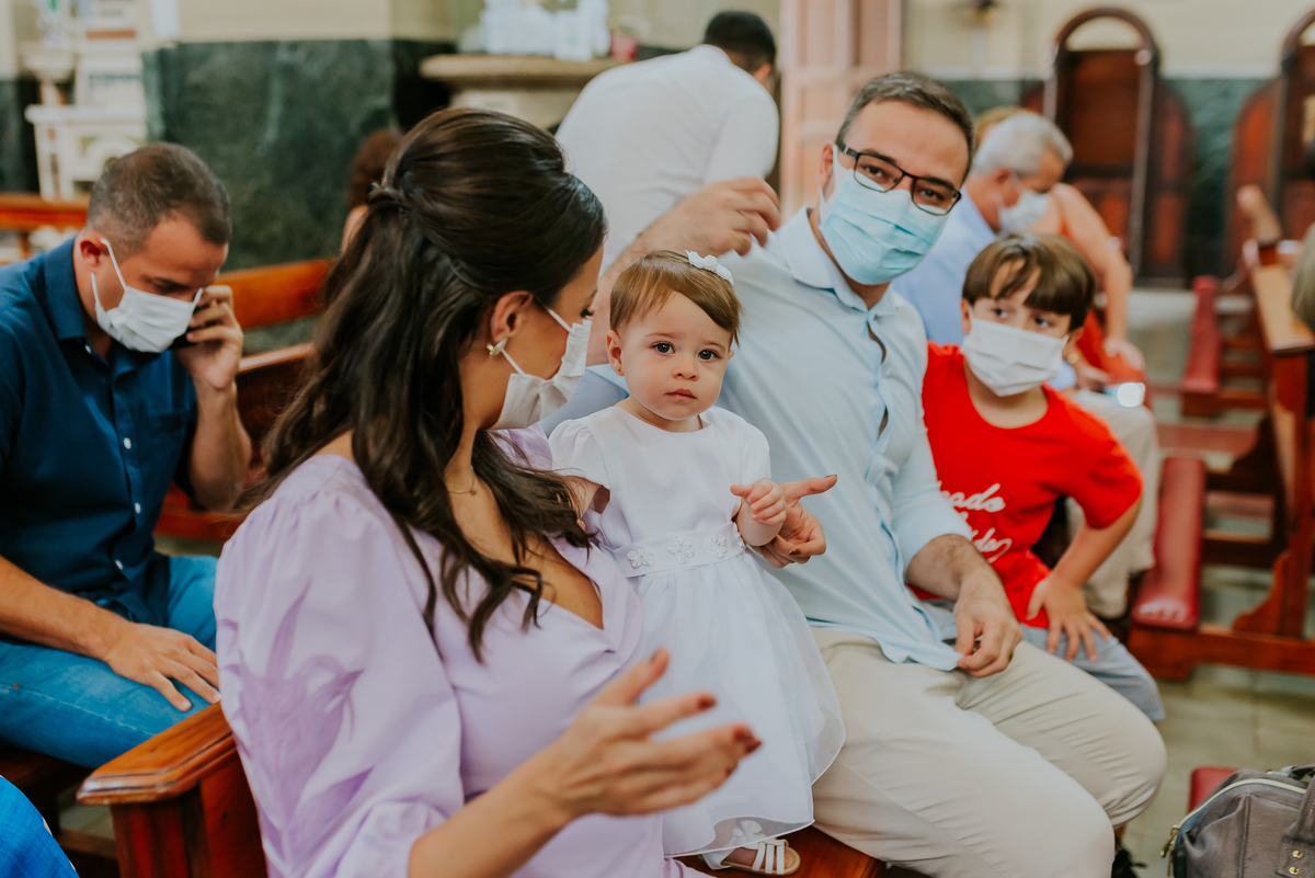batizado igreja capuchinhos fotografia tijuca Rio de Janeiro Isadora fotografa familia rj 