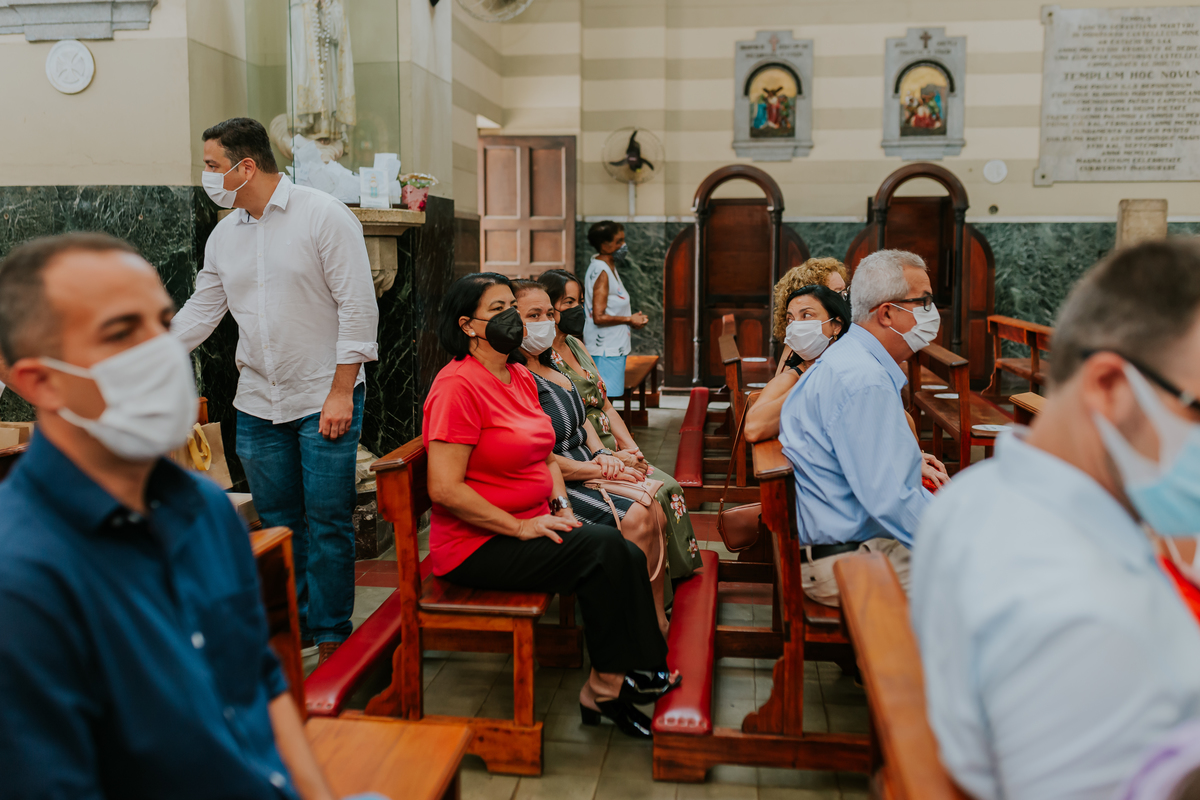 batizado igreja capuchinhos fotografia tijuca Rio de Janeiro Isadora fotografa familia rj 