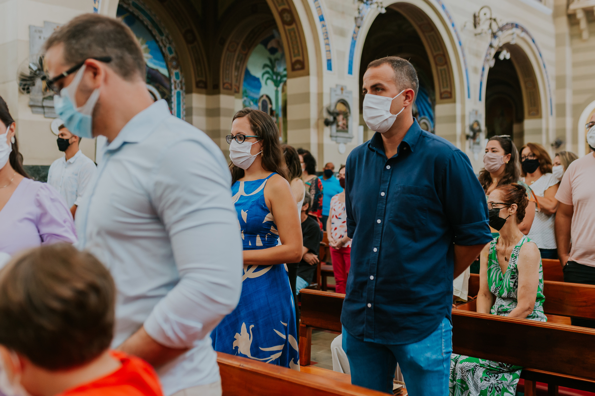 batizado igreja capuchinhos fotografia tijuca Rio de Janeiro Isadora fotografa familia rj 