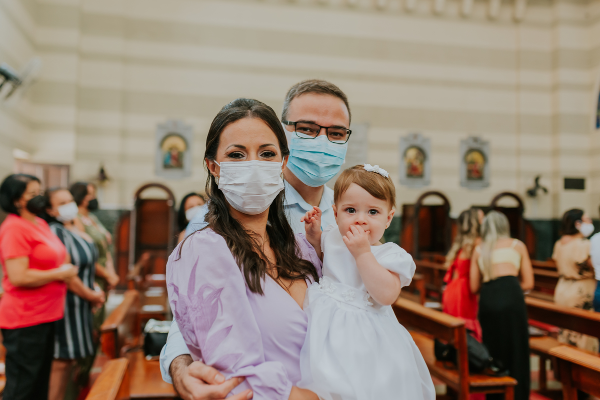batizado igreja capuchinhos fotografia tijuca Rio de Janeiro Isadora fotografa familia rj 