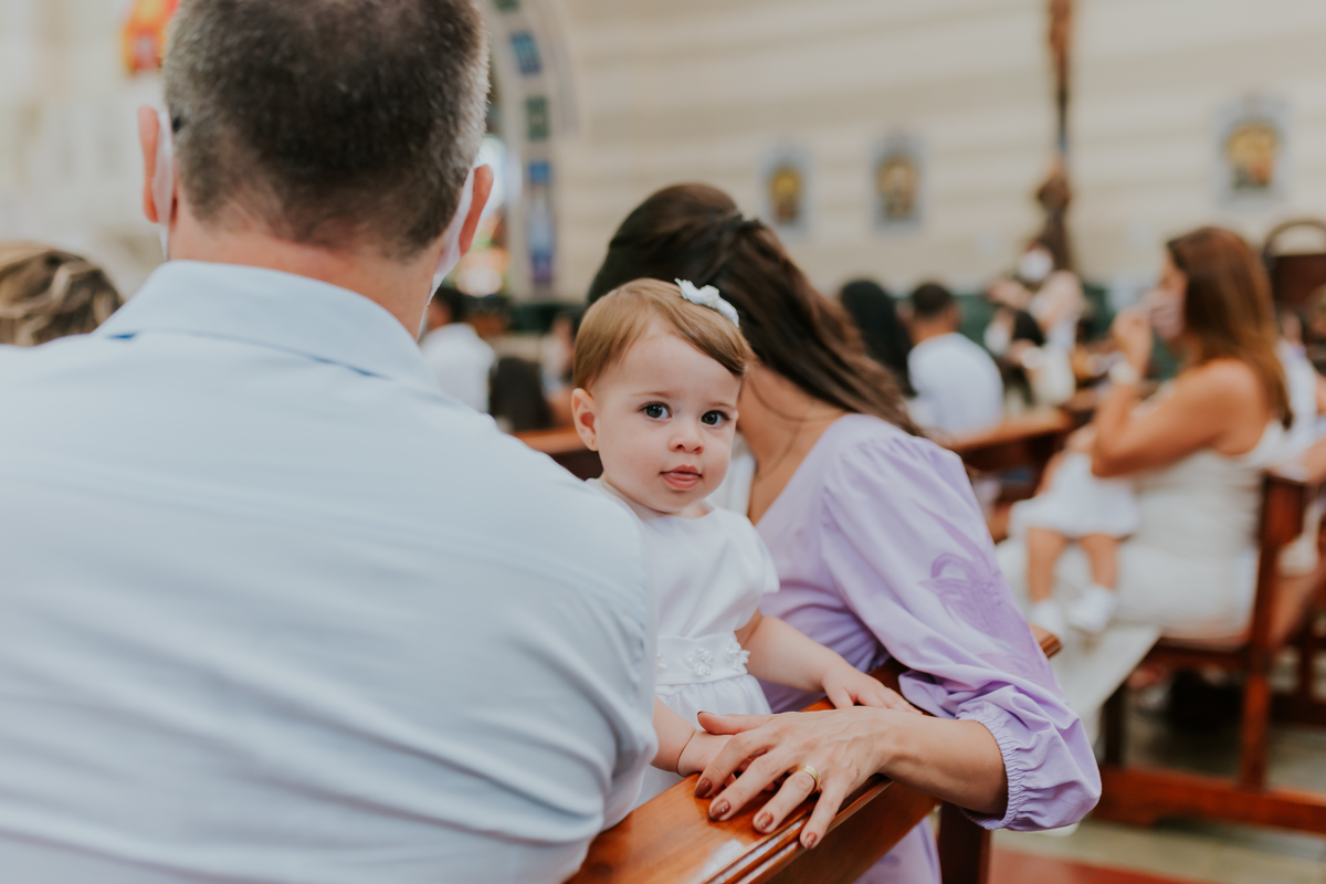 batizado igreja capuchinhos fotografia tijuca Rio de Janeiro Isadora fotografa familia rj 