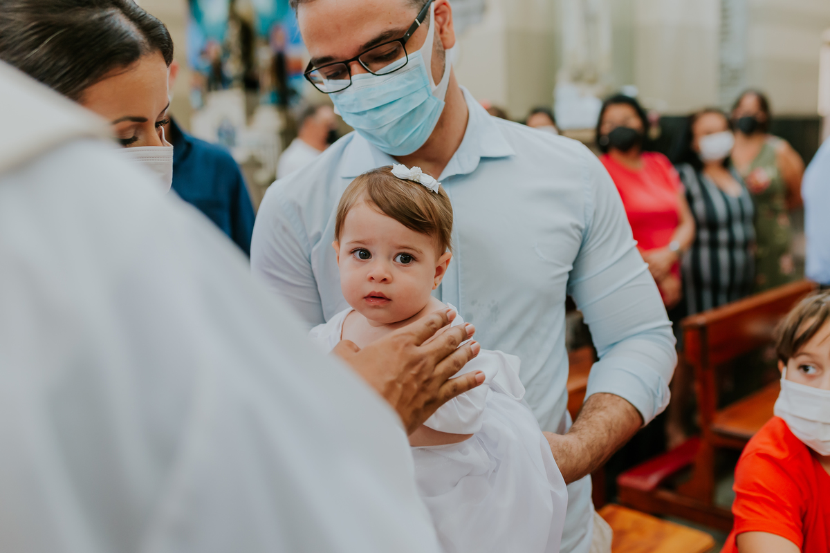 batizado igreja capuchinhos fotografia tijuca Rio de Janeiro Isadora fotografa familia rj 