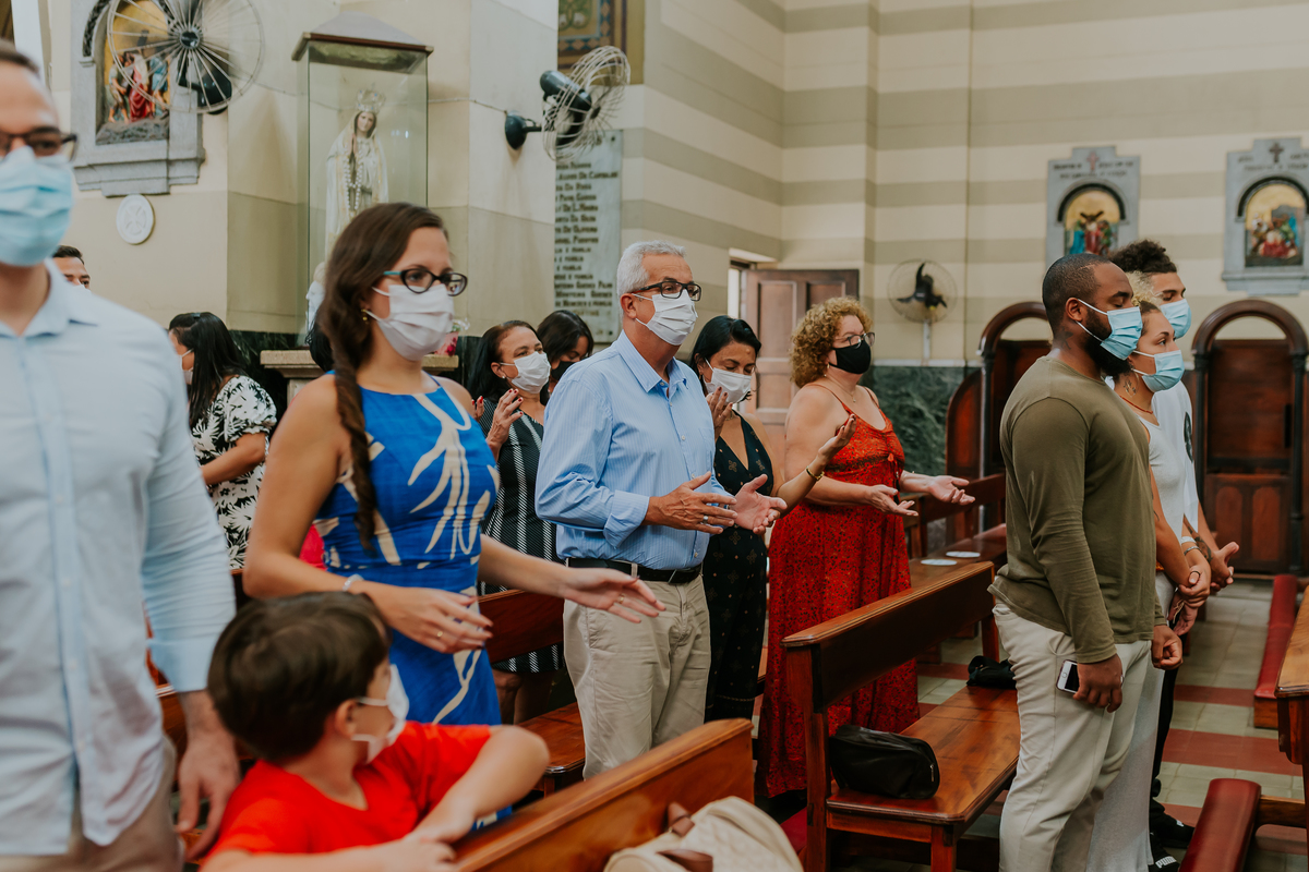 batizado igreja capuchinhos fotografia tijuca Rio de Janeiro Isadora fotografa familia rj 