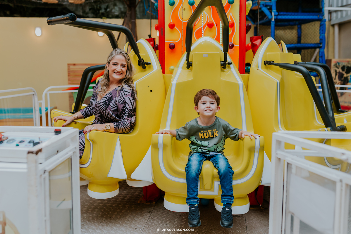 fotografia festa infantil casa de festas uni uni te Rio de Janeiro barra da tijuca lucas 5 anos hulk