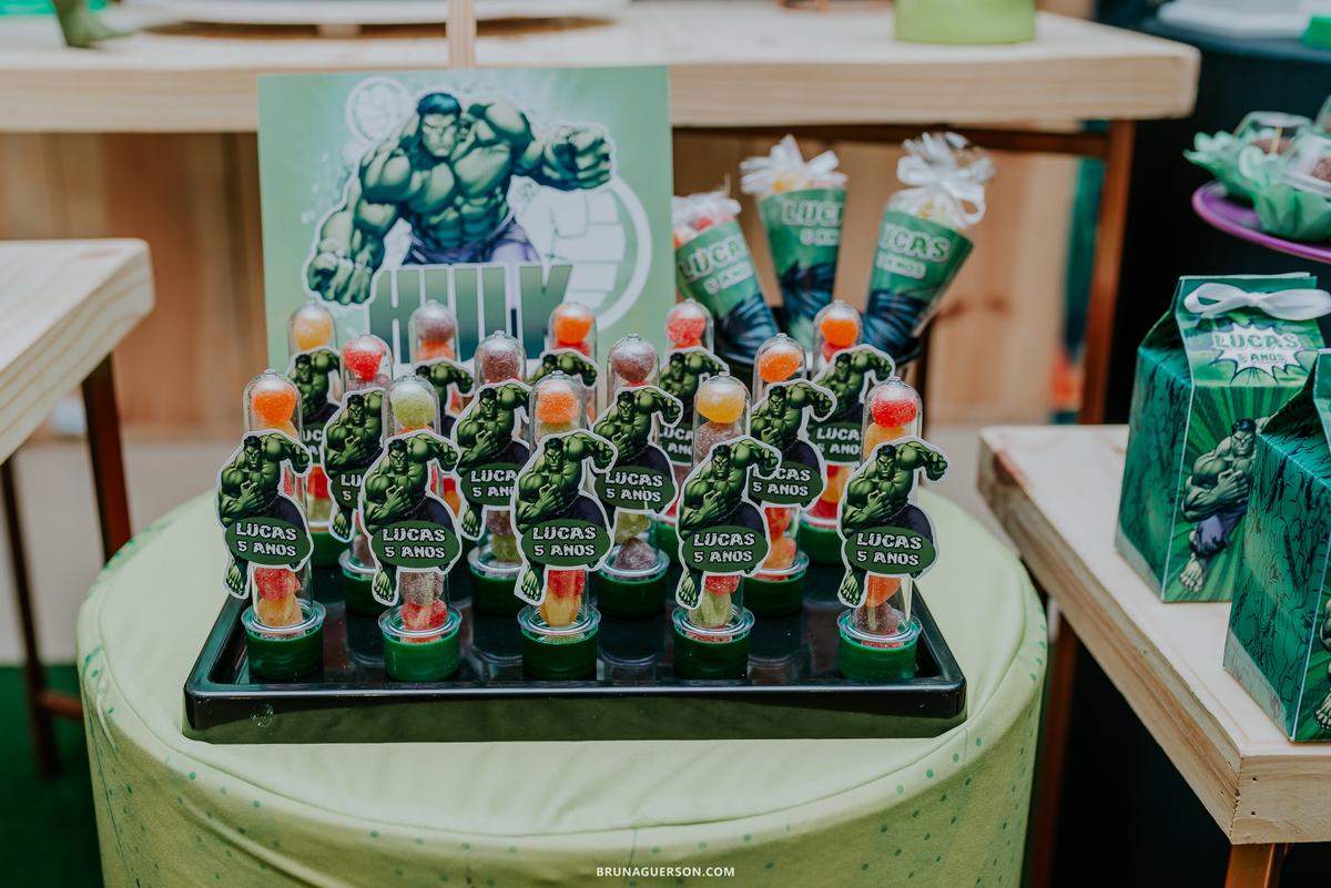 fotografia festa infantil casa de festas uni uni te Rio de Janeiro barra da tijuca lucas 5 anos hulk