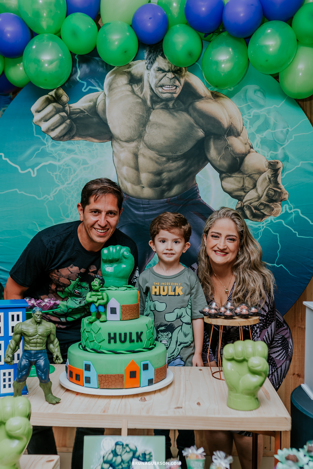 fotografia festa infantil casa de festas uni uni te Rio de Janeiro barra da tijuca lucas 5 anos hulk