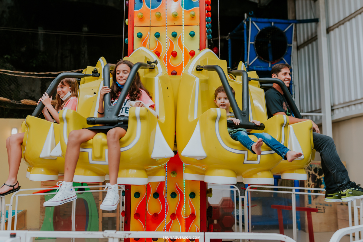 fotografia festa infantil casa de festas uni uni te Rio de Janeiro barra da tijuca lucas 5 anos hulk