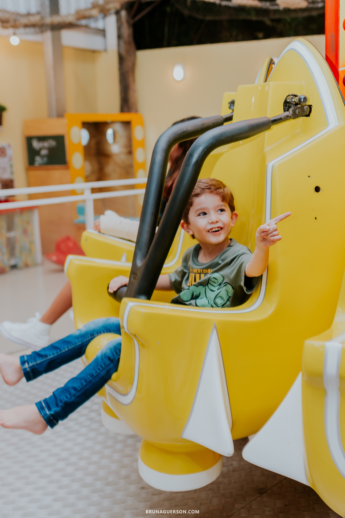 fotografia festa infantil casa de festas uni uni te Rio de Janeiro barra da tijuca lucas 5 anos hulk