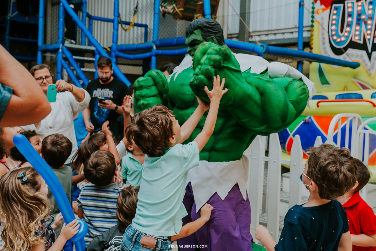 fotografia festa infantil casa de festas uni uni te Rio de Janeiro barra da tijuca lucas 5 anos hulk